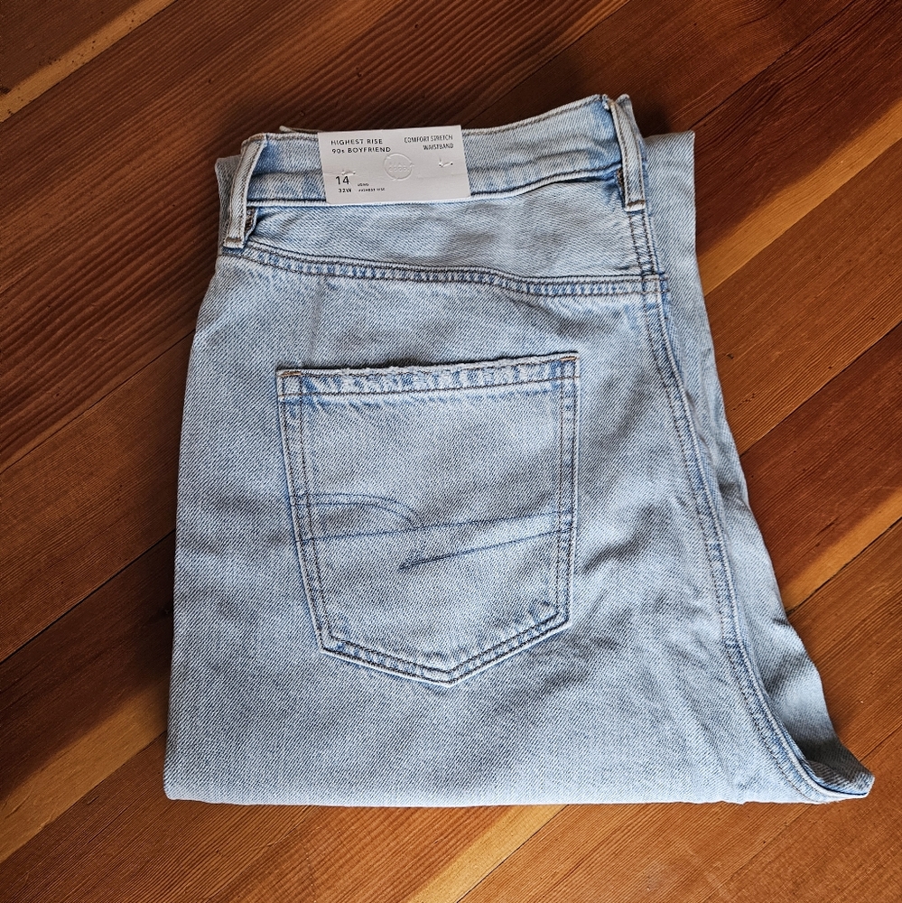 AE Highest Rise 90s Boyfriend Jeans, Size 14/32W